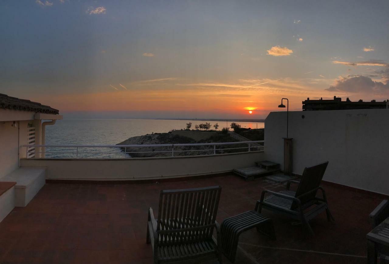 Apartamento Rits Beachfront Salou Kültér fotó