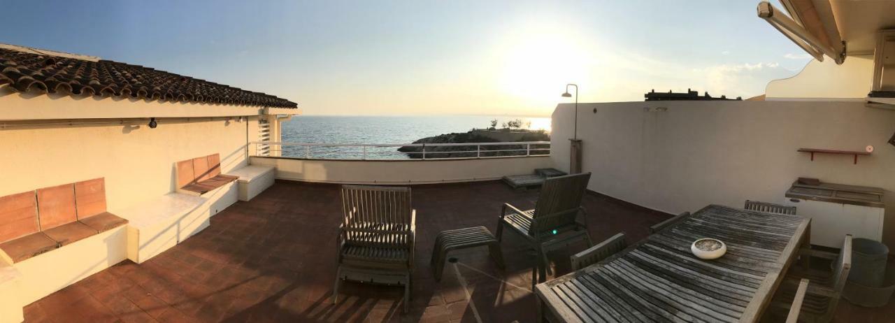 Apartamento Rits Beachfront Salou Kültér fotó